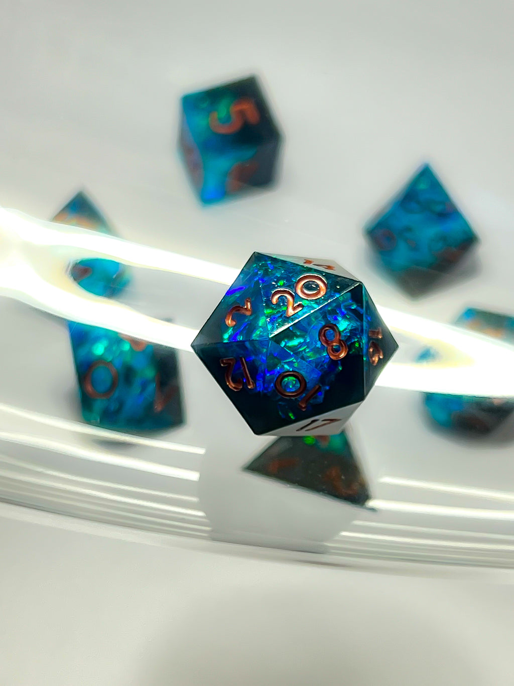 Sharp-edged dice set "Obsidian Sea"