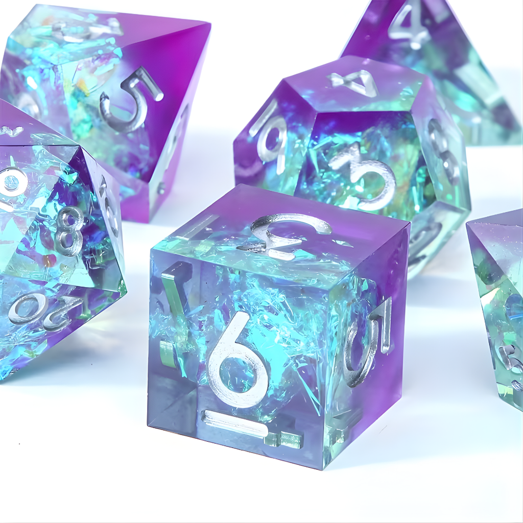 Sharp-edged dice set "Embrace of Shadows"