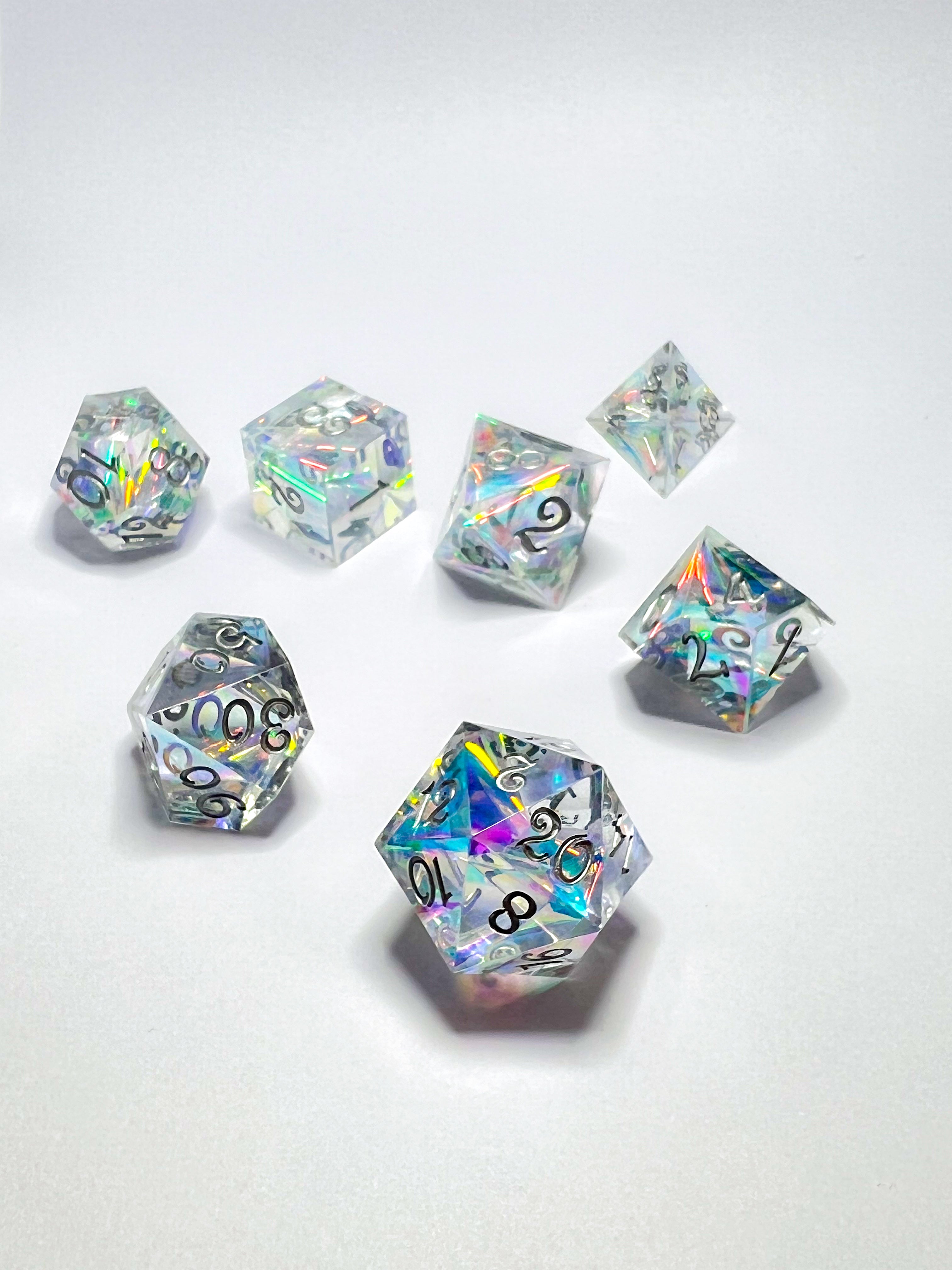 Sharp-edged dice set "Prismatic Shards"